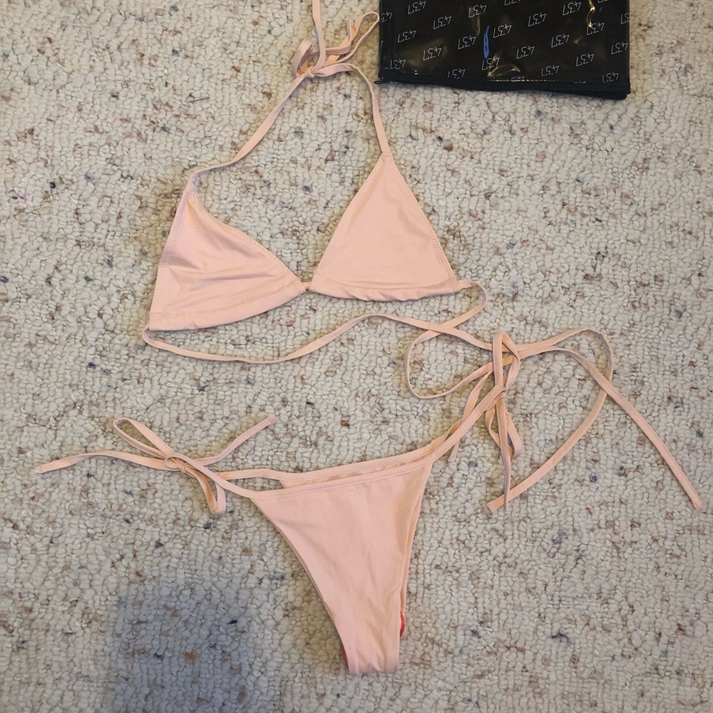 437 sanders triangle top and thong bottom